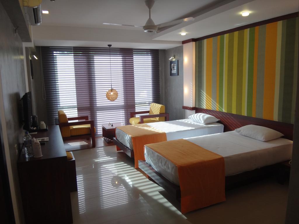 Hotel Topaz Kandy Eksteriør billede