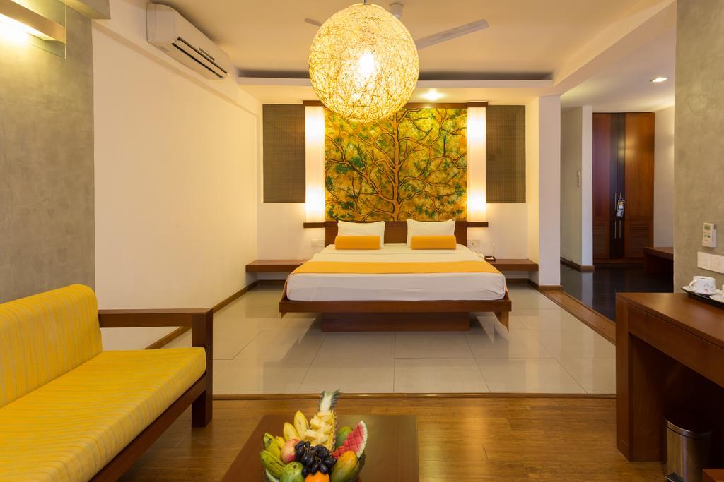 Hotel Topaz Kandy Eksteriør billede